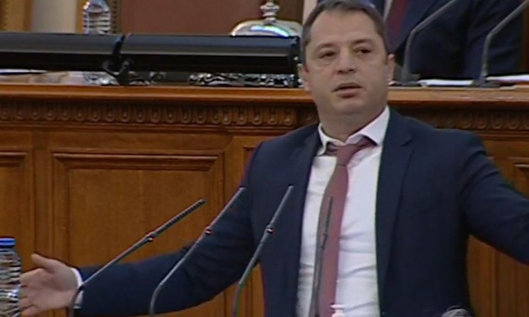 Временната комисия за цените на тока и парното скара депутатите (НА ЖИВО) - Tribune.bg