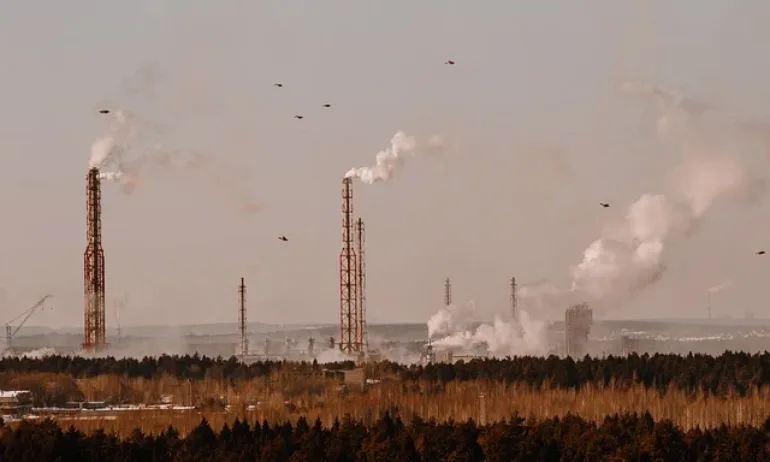 Мръсен въздух в 11 града в България тази сутрин - Tribune.bg