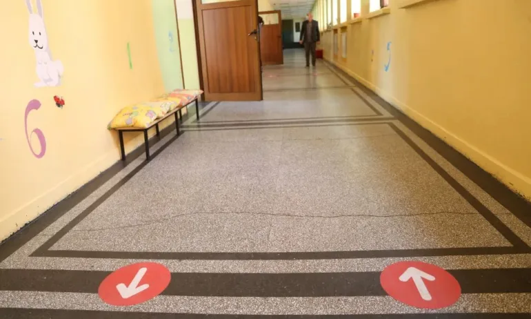 Синдикалист: Искаме поне 20 процента увеличение на заплатите на учителите - Tribune.bg