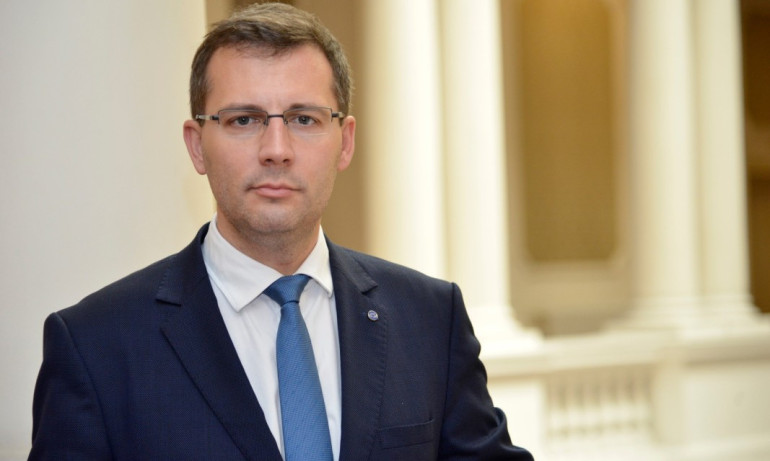 ДПС: Кирил Петков и ПП продължават да саботират процеса на присъединяване на РСМ към ЕС - Tribune.bg