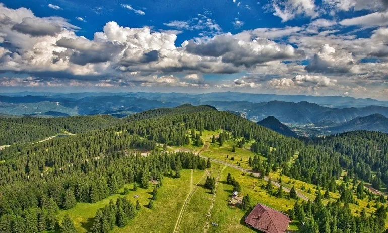 Има такава държава! 9 август 681 - Tribune.bg