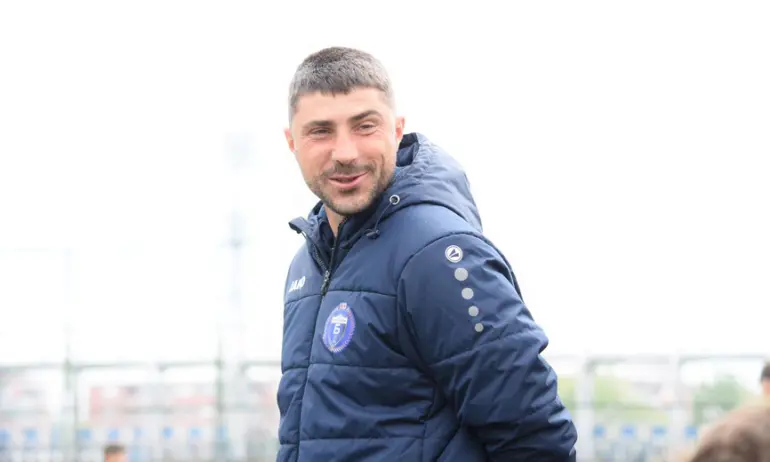 Млад северномакедонски треньор преговаря с български клубове
