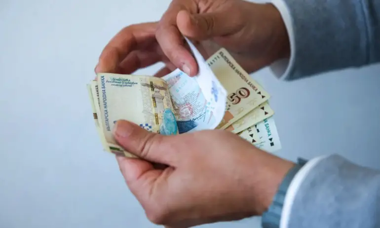 Депутатите решиха: Без данък свръхпечалба за банките - Tribune.bg