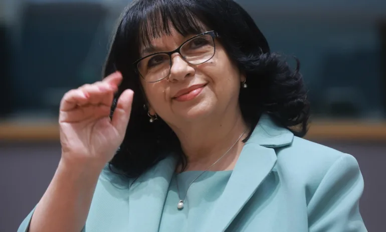 Петкова: В обращение са пуснати над 4,3 млрд. евро, еврото бързо ще стане естествена част от ежедневието - Tribune.bg