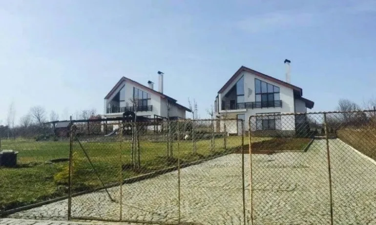 Антон Тодоров: Служебният регионален министър си направила две вили на морето с европари - Tribune.bg