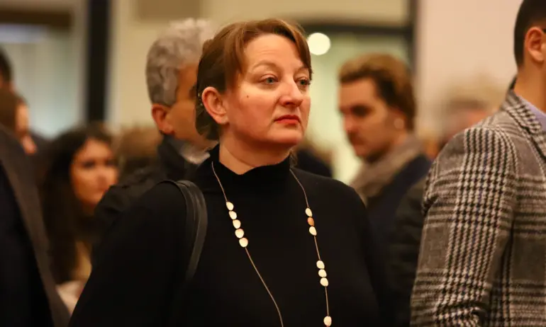 Деница Сачева: Проектокабинетът не подлежи на ревизия - Tribune.bg