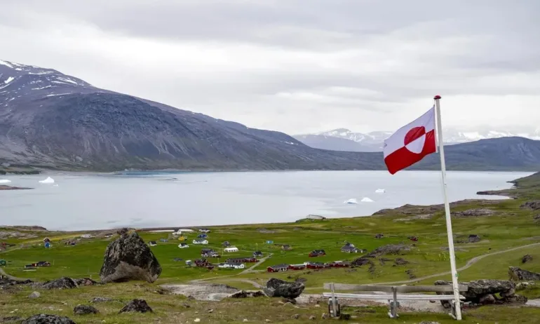 Франция предупреди САЩ: Завладяването на Гренландия е червена линия - Tribune.bg