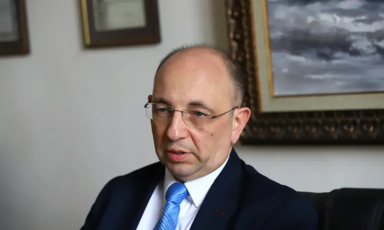 Николай Василев за Бюджет 2024: Вземат дългове до откат, харчат до откат и след тях - потоп - Tribune.bg