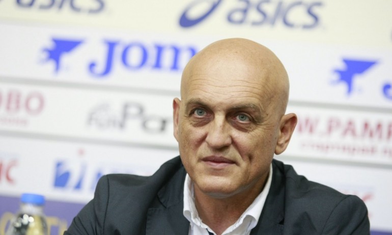 Михайлов, АФБ: Племенник на Кузманов искаше лиценза ни, Радостин Василев не си държи на думата - Tribune.bg