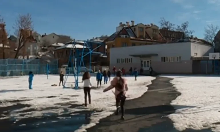 Програмата за ранно сексуално образование на четвъртокласници в Перник е спряна - Tribune.bg