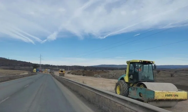 Работник на АМ Европа призова Борисов да не се предава на червените господа - Tribune.bg