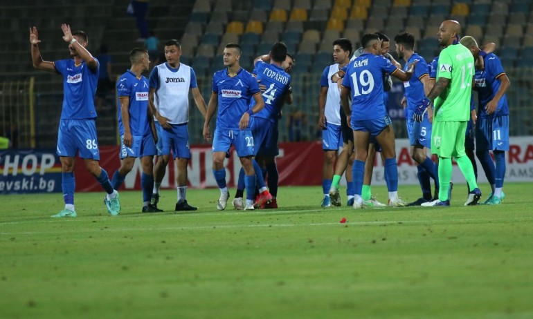 Царско село и Левски ще играят без публика - Tribune.bg