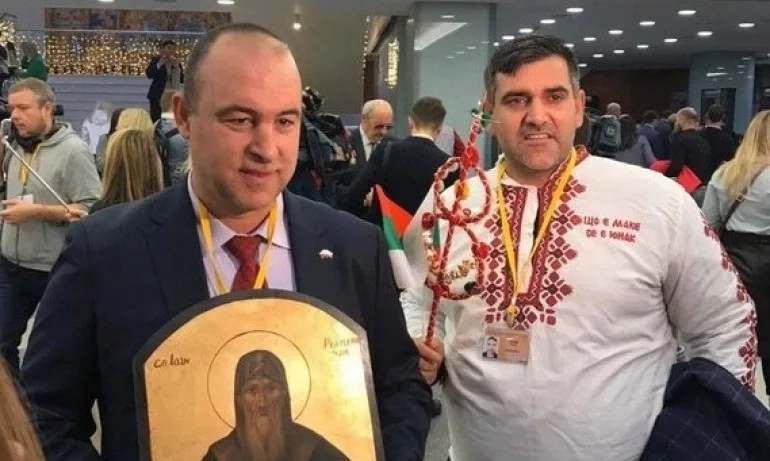 Български журналисти искаха да сурвакат Путин за 2 млрд. долара (ВИДЕО) - Tribune.bg