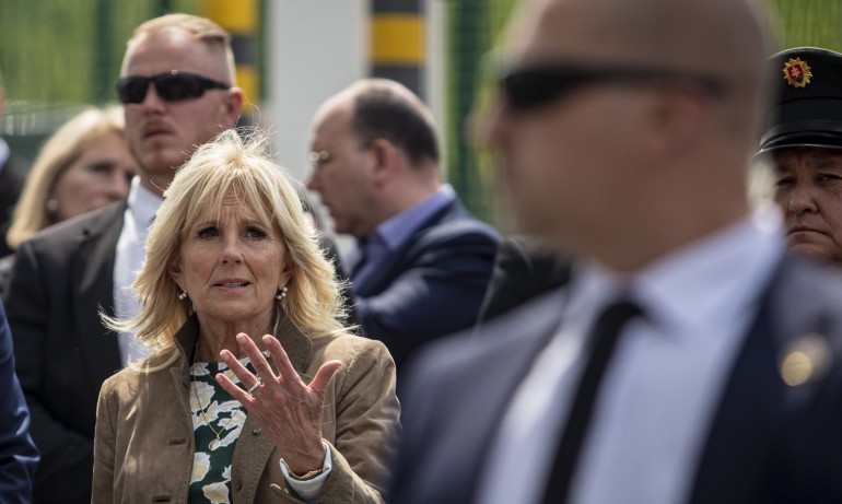 Джил Байдън посети Украйна - Tribune.bg