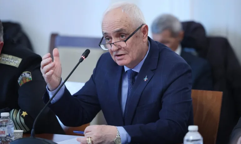 Запрянов ще участва в среща на министрите на отбраната на страните членки на НАТО - Tribune.bg