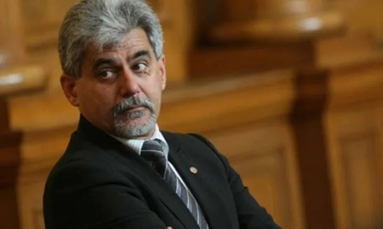 Милен Михов, ВМРО: Хората във властта трябва да спазват правилата – иначе дават лош пример - Tribune.bg