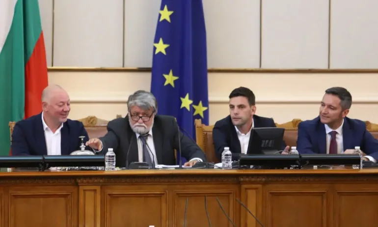 Вежди Рашидов: Никога не съм се карал с Бойко Борисов! - Tribune.bg