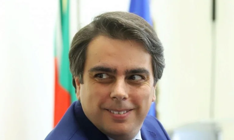 Михаил Кръстев: Надявам се харвардските ни министри да минат без присъди за свършеното през тези три месеца - Tribune.bg