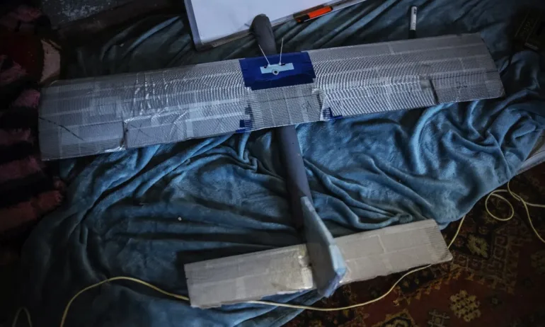 Иран призна за доставка на бойни дронове на Русия - Tribune.bg