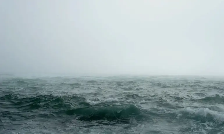 Военноморските сили в България на крак заради взривената мина в Румъния - (ВИДЕО) - Tribune.bg