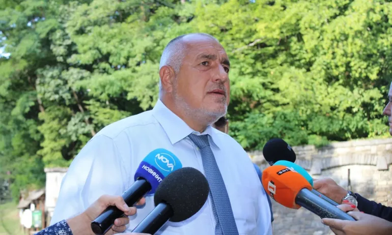 Борисов: Радев да иде в НАТО, ООН, Брюксел и да иска АЕЦ Запорожие да е под особена защита - Tribune.bg