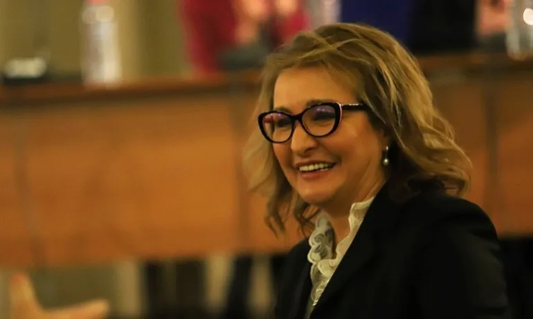 Проф. Антоанета Христова: ДПС ще бъде легитимирано постепенно чрез правителството на ИТН - Tribune.bg