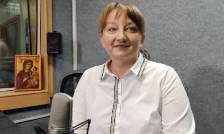 Сачева: Възможно е ГЕРБ да състави коалиционно правителство, ако получи мандат след изборите - Tribune.bg