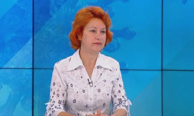 Проф. Ива Христова: Заразените с индийски вариант на коронавирус работят в столичния електротранспорт - Tribune.bg