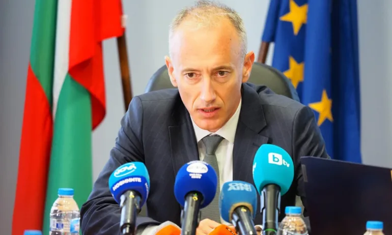 Държавата инвестира в ИТ образование и училищна инфраструктура с близо 12 млн. лв. - Tribune.bg