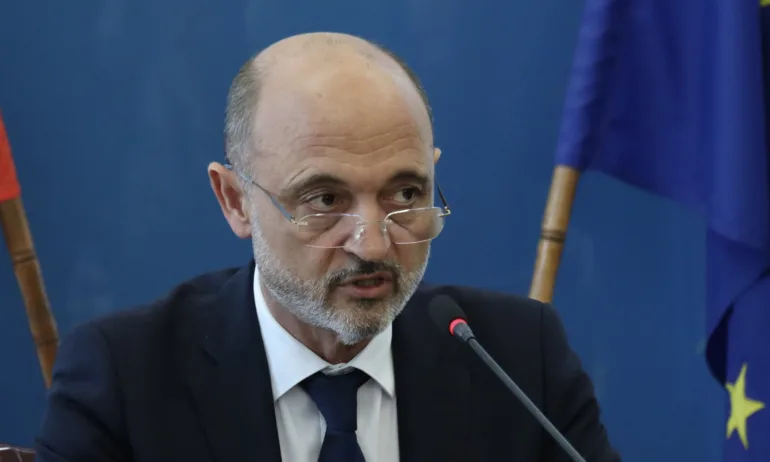 Меджидиев: Цените на клиничните пътеки се повишават с 8-10 % - Tribune.bg