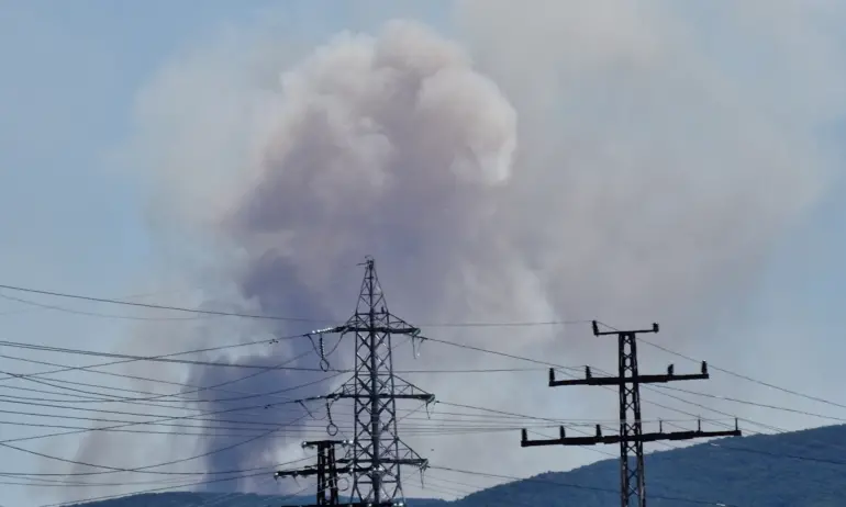 Локализираха пожара на военния полигон Змейово край Стара Загора - Tribune.bg