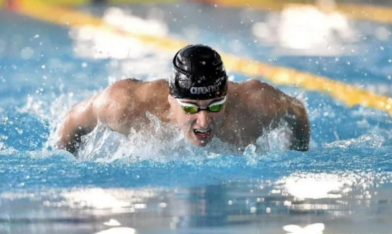 Смесената ни щафета в плуването постави национален рекорд - Tribune.bg