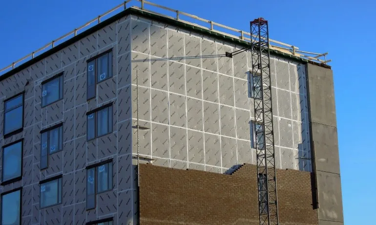 Протест срещу новия кмет на Младост заради забавено саниране - Tribune.bg