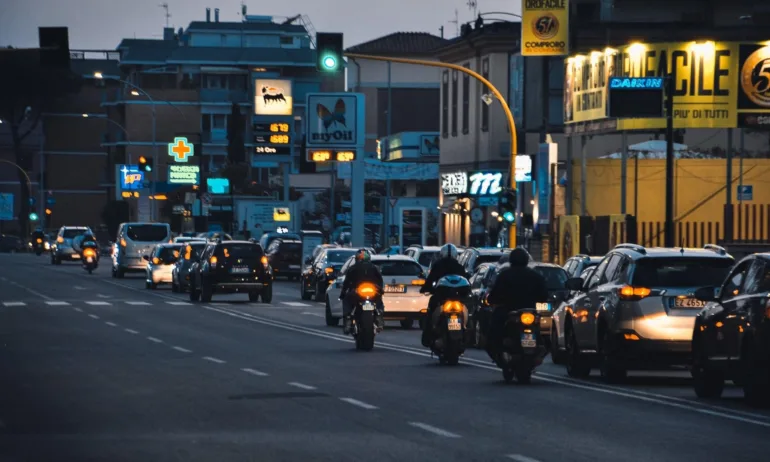 24-часова национална транспортна стачка в Италия блокира транспорта в петък - Tribune.bg