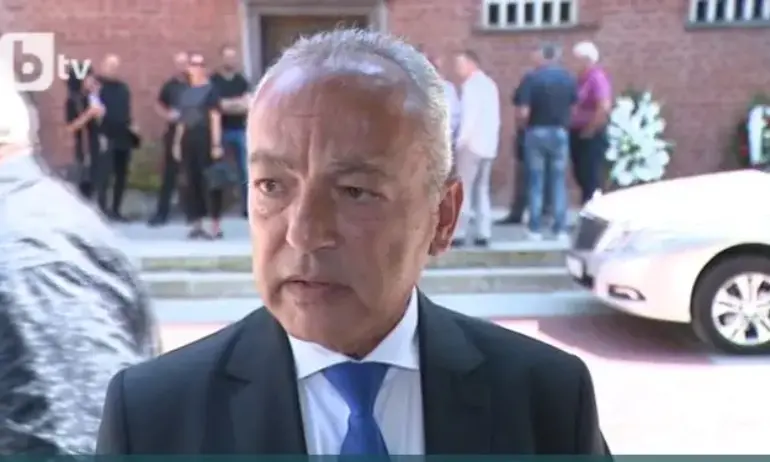 Гълъб Донев за критиките на Денков: Смешен плач, блъф и отвличане на вниманието - Tribune.bg