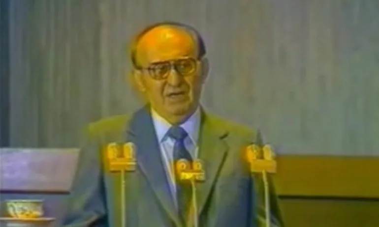 31 години след 10 ноември 1989 година-начало на прехода от комунизъм към демокрация - Tribune.bg