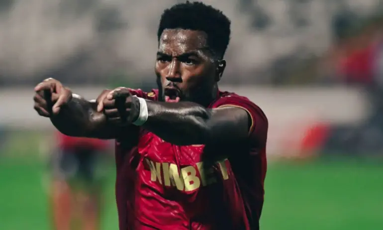 Назон поема към Русия - Tribune.bg