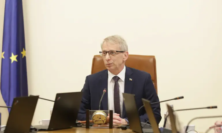 Денков убеден: Бюджетът за 2024 г. ни приближава към еврото и към европейския начин на живот - Tribune.bg