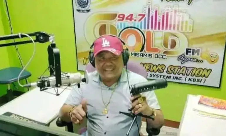 Застреляха филипински радиоводещ по време на живо предаване - Tribune.bg