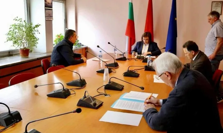 Още три партии се присъединиха към голямата лява коалиция - Tribune.bg