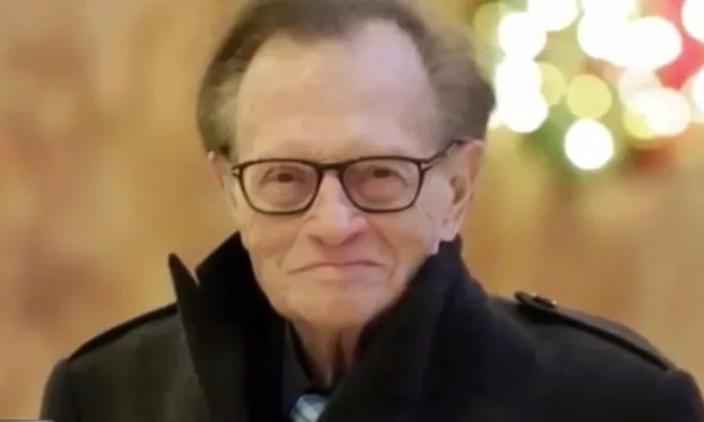 Легендарният телевизионен водещ Лари Кинг почина - Tribune.bg