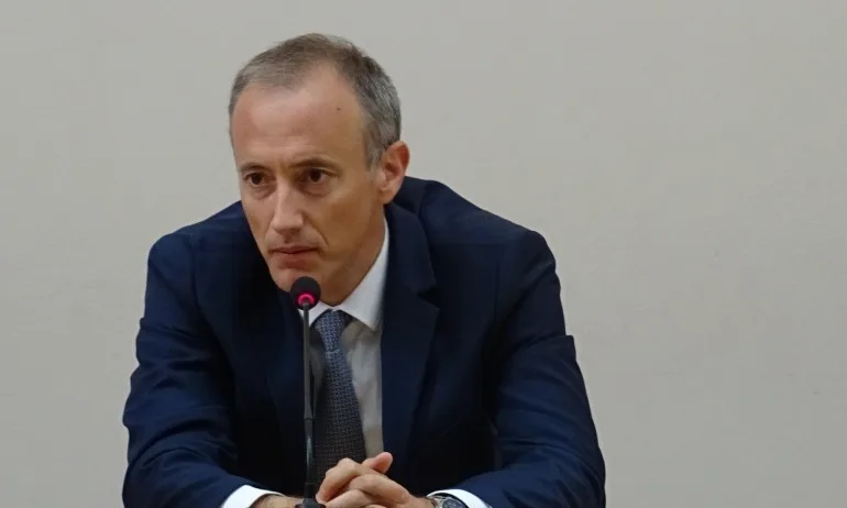 Трета стимулираща стипендия за студенти Педагогика от догодина - Tribune.bg