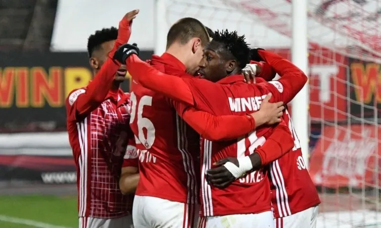 ЦСКА се възползва от грешката на Лудогорец - Tribune.bg