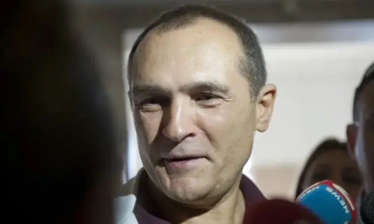 Колтуклиева: Васил Божков самолета ли си изпусна, та в четвъртък не кацна в София, както бил разказвал Христо Иванов на едни хора - Tribune.bg