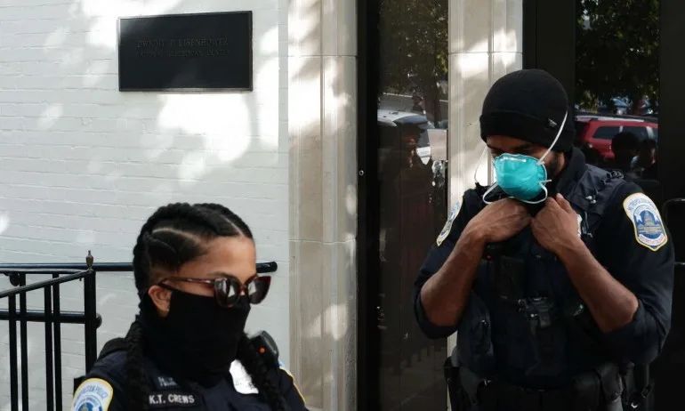 Безразборна стрелба в САЩ: Един е убит, четирима са ранени - Tribune.bg