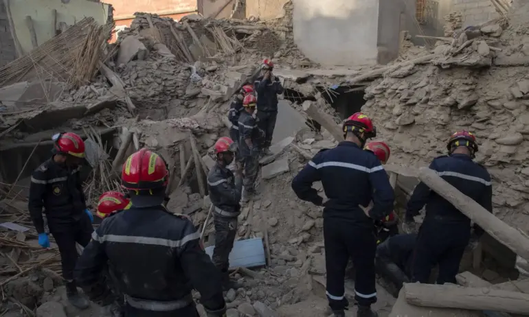 Расте броят на жертвите при земетресението в Мароко - Tribune.bg