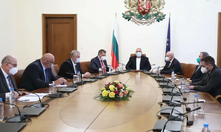 Борисов: Добрите показатели ни позволяват да се възобновят плановите операции - Tribune.bg