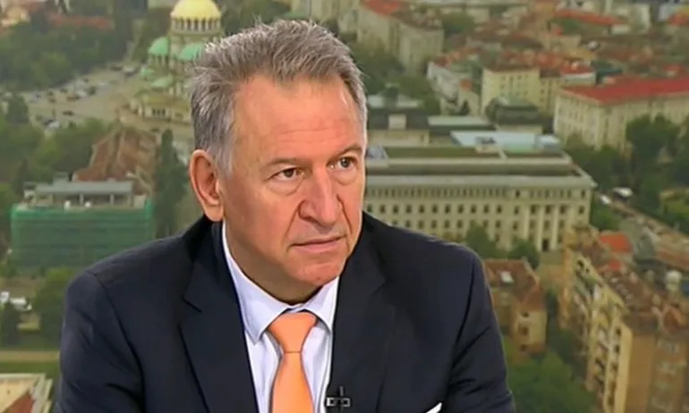 Стойчо Кацаров: Ваксинацията не е задача на здравното министерство, а на обществото - Tribune.bg