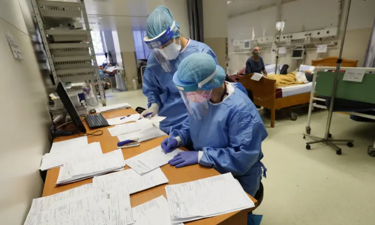 Намушканият с нож българин в Скопие: Още съм в шок. Благодаря на лекарите, че ме спасиха - Tribune.bg