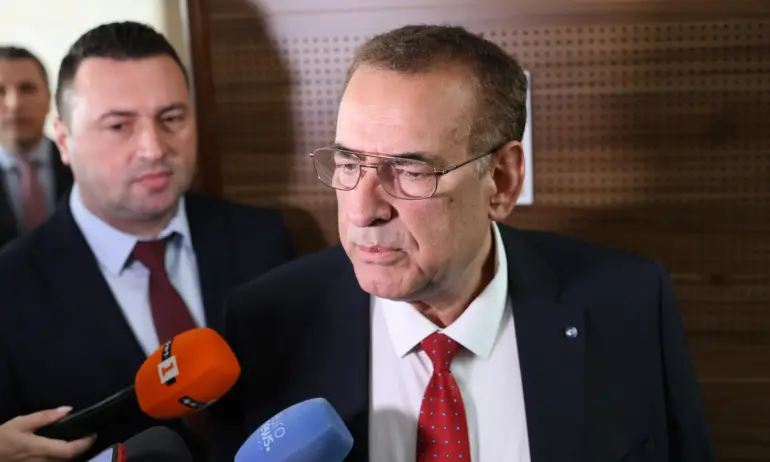 Джевдет Чакъров след срещата с Доган: ДПС не функционира нормално - Tribune.bg